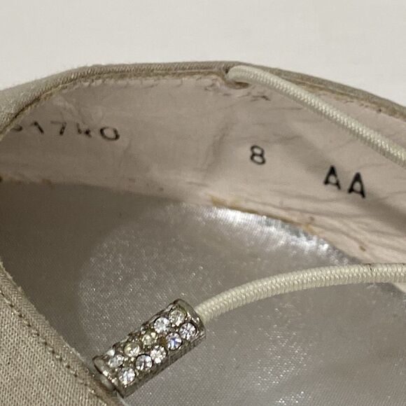 Stuart Weitzman Tubex Oyster Sparkle Lame Rhinestone Trim Shoes Size 8 - Picture 8 of 15